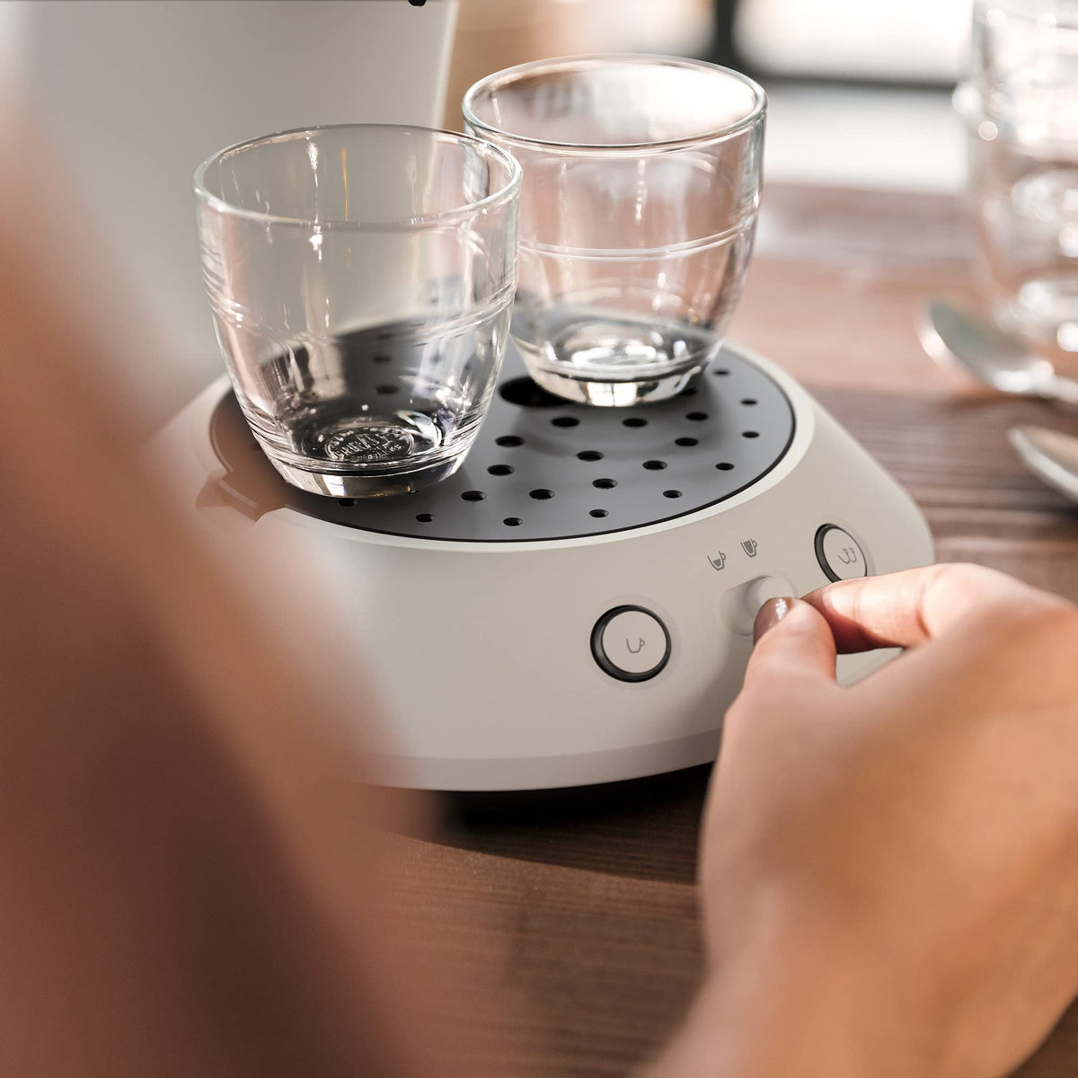Machine à Café à Dosettes Blanche – Intensité Réglable – 1 ou 2 Tasses - Bravelo